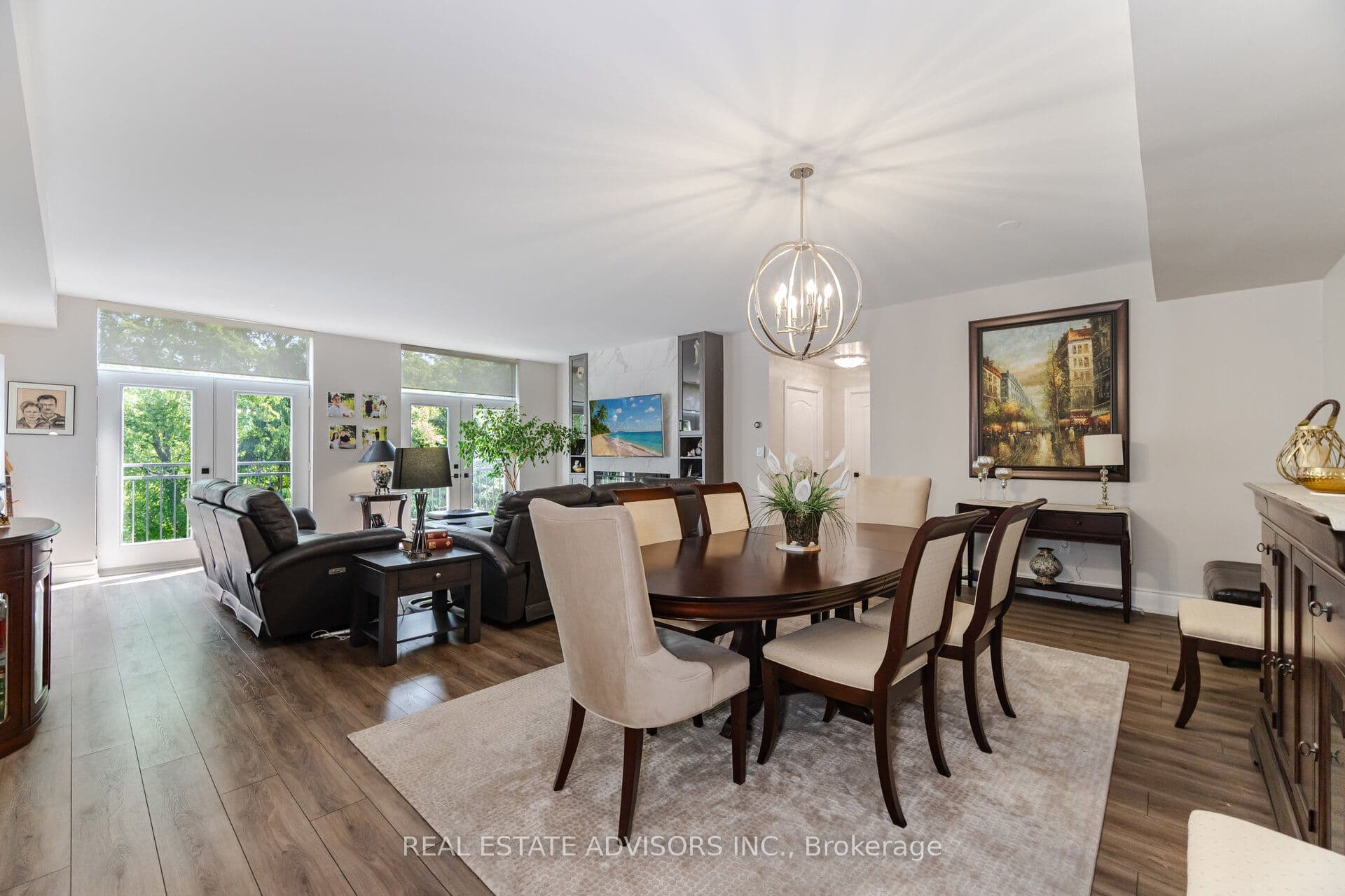 53 Woodbridge Avenue 313, Vaughan, ON L4L 9K9