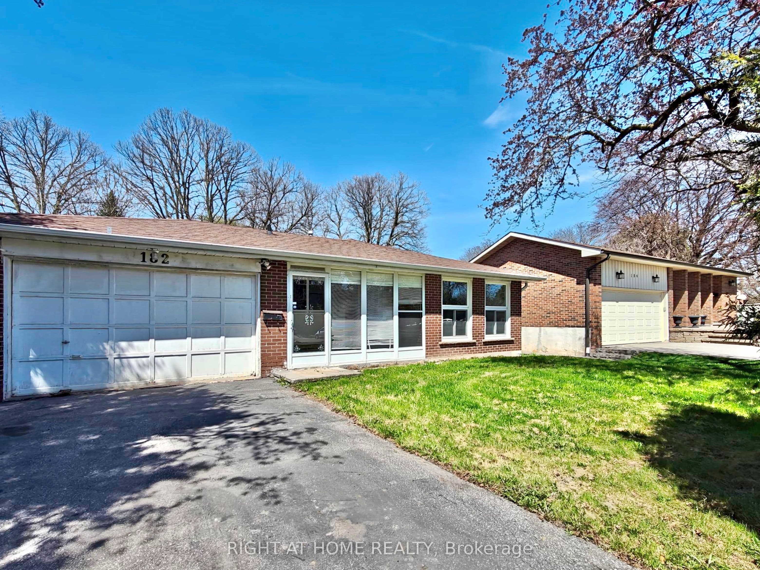 182 McNicoll Avenue, Toronto, ON M2N 3K7