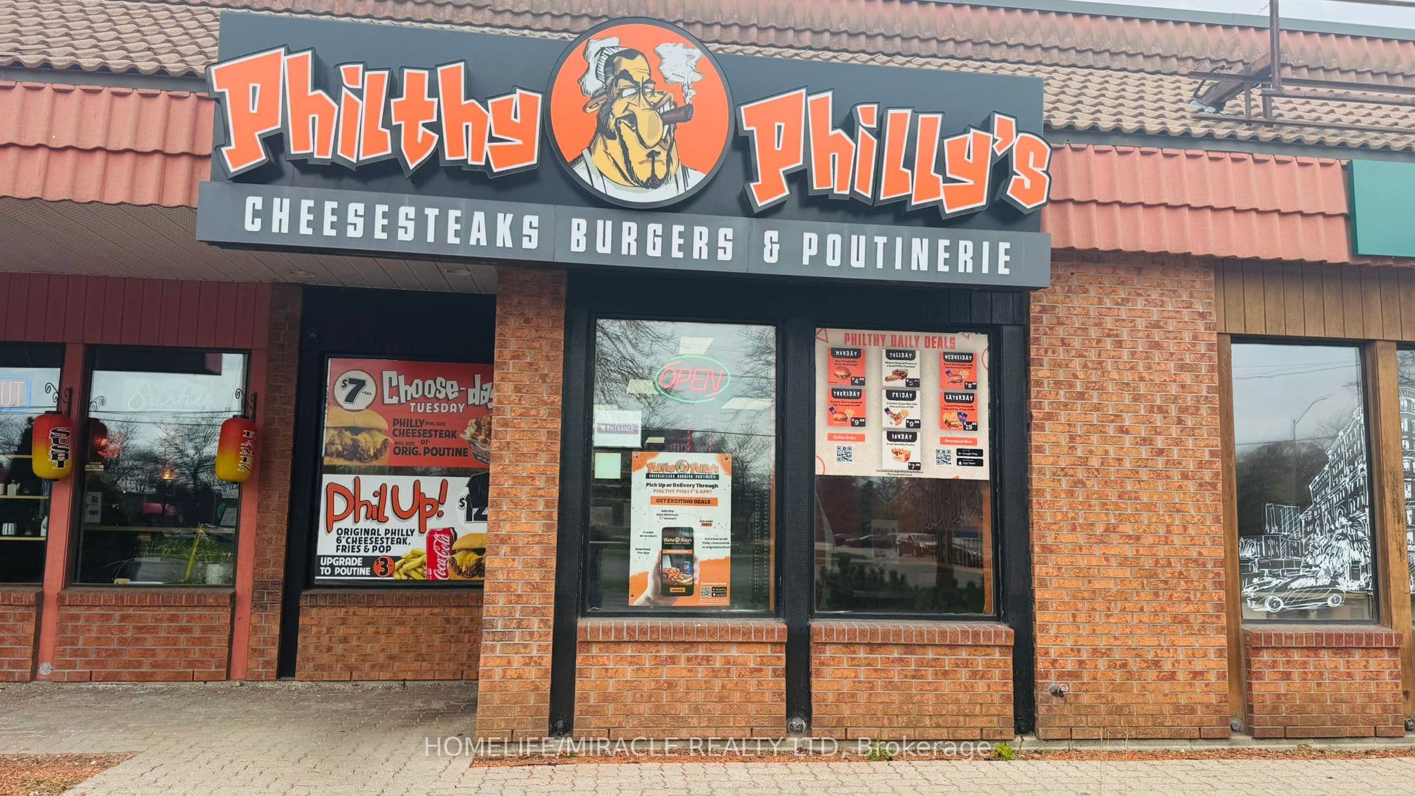 2405 Fairview Street 2, Burlington, ON L7R 2E4