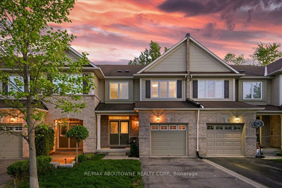 2020 Colonel William Parkway, Oakville, ON L6M 0L9