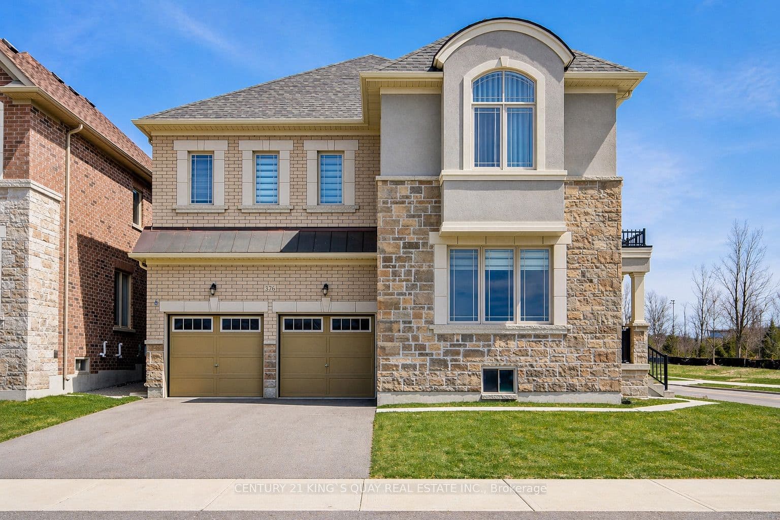 376 Seaview Heights, East Gwillimbury, ON L9N 0Y5