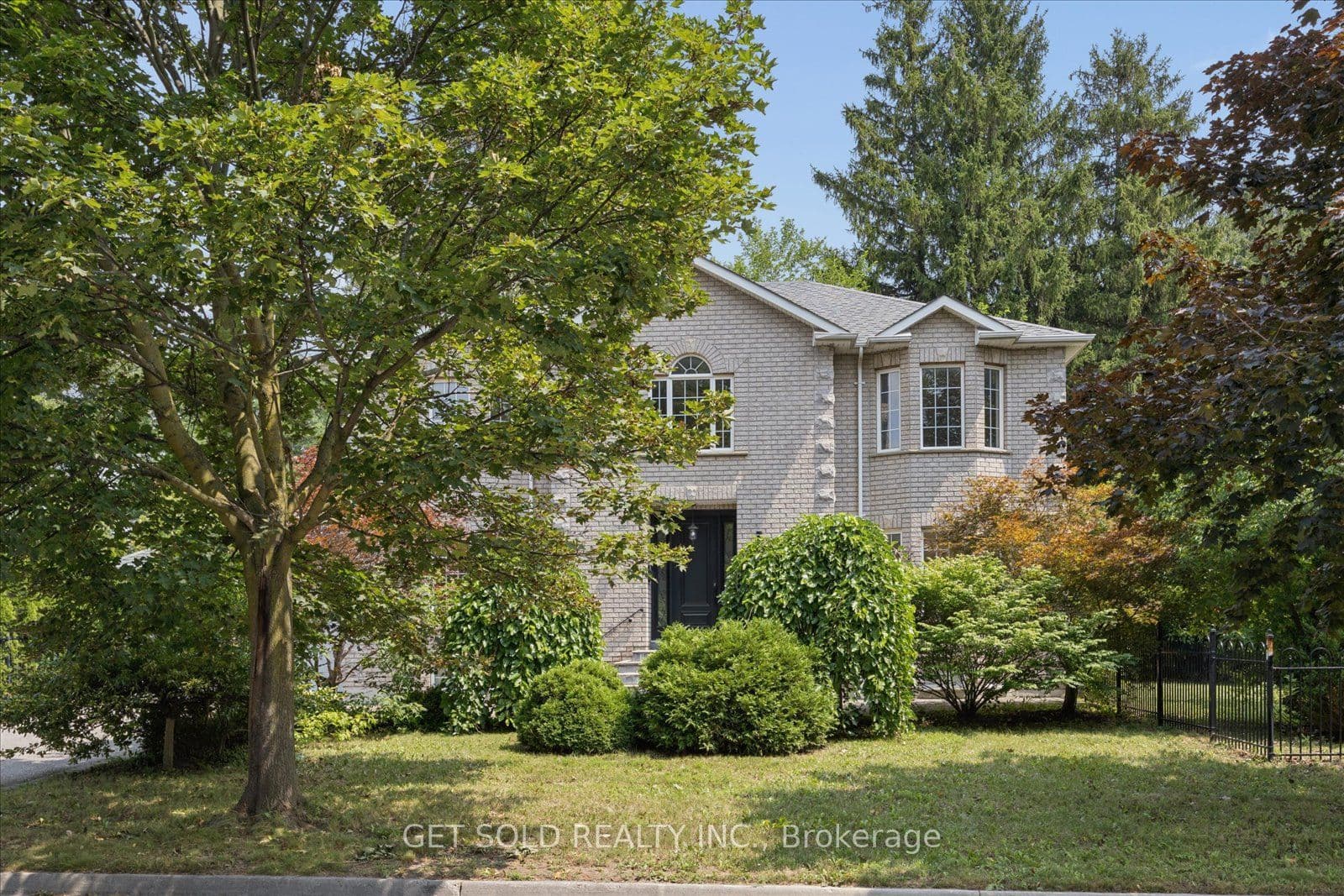 49 Pearson Avenue, Richmond Hill, ON L4C 6T3