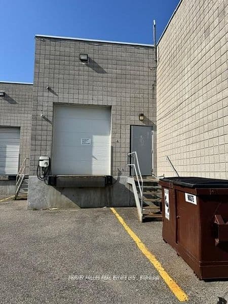 60 West Wilmot Street 16-Rear, Richmond Hill, ON L4B 1M6