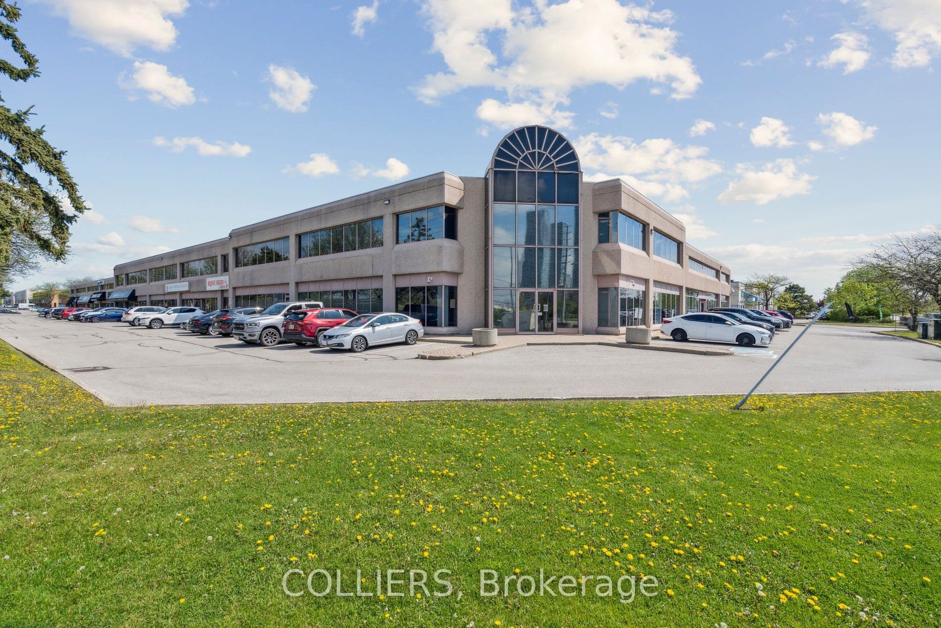 8111 Jane Street 1 & 2, Vaughan, ON L4K 4L7