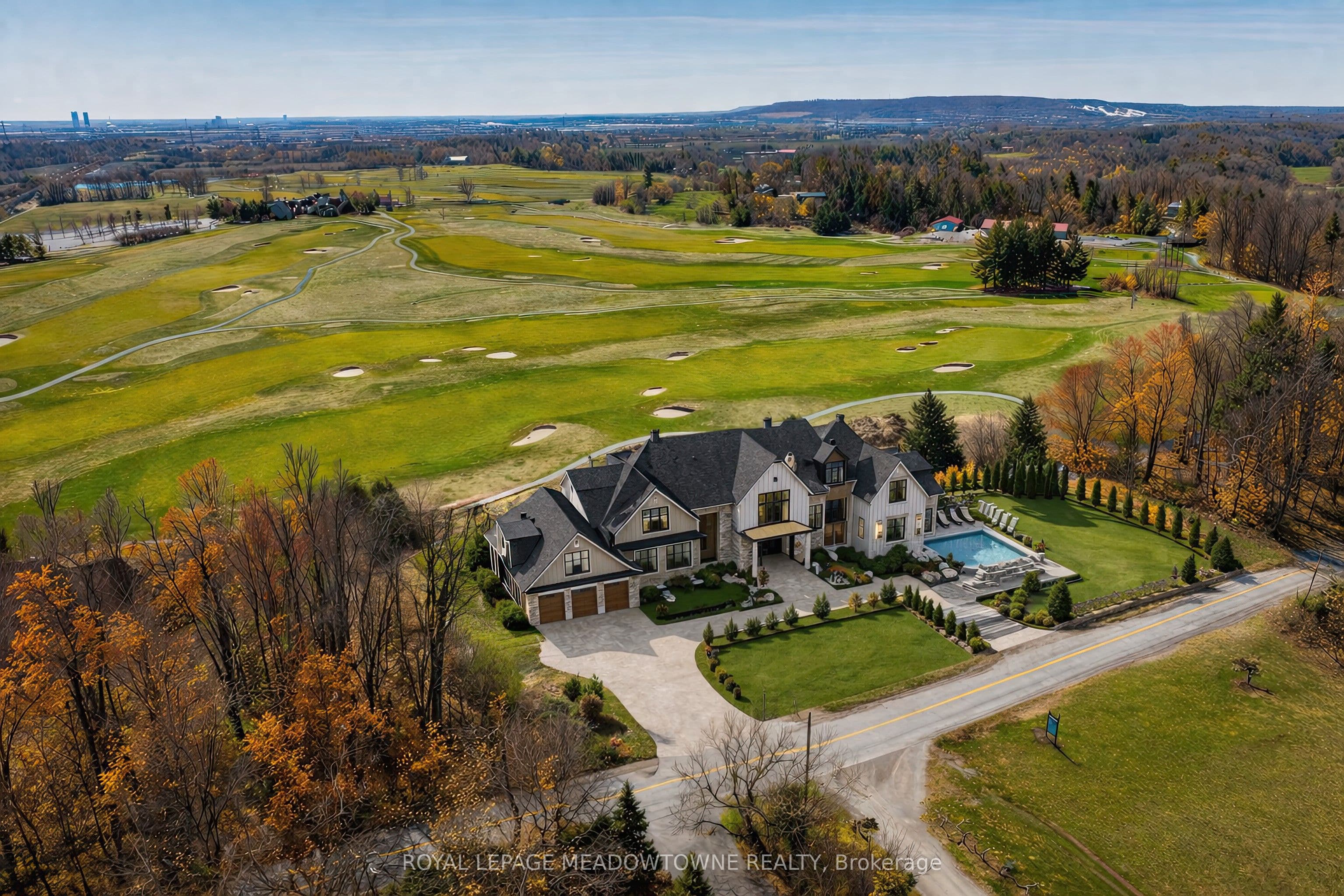 8220 10 Side Road, Halton Hills, ON L9T 2X7