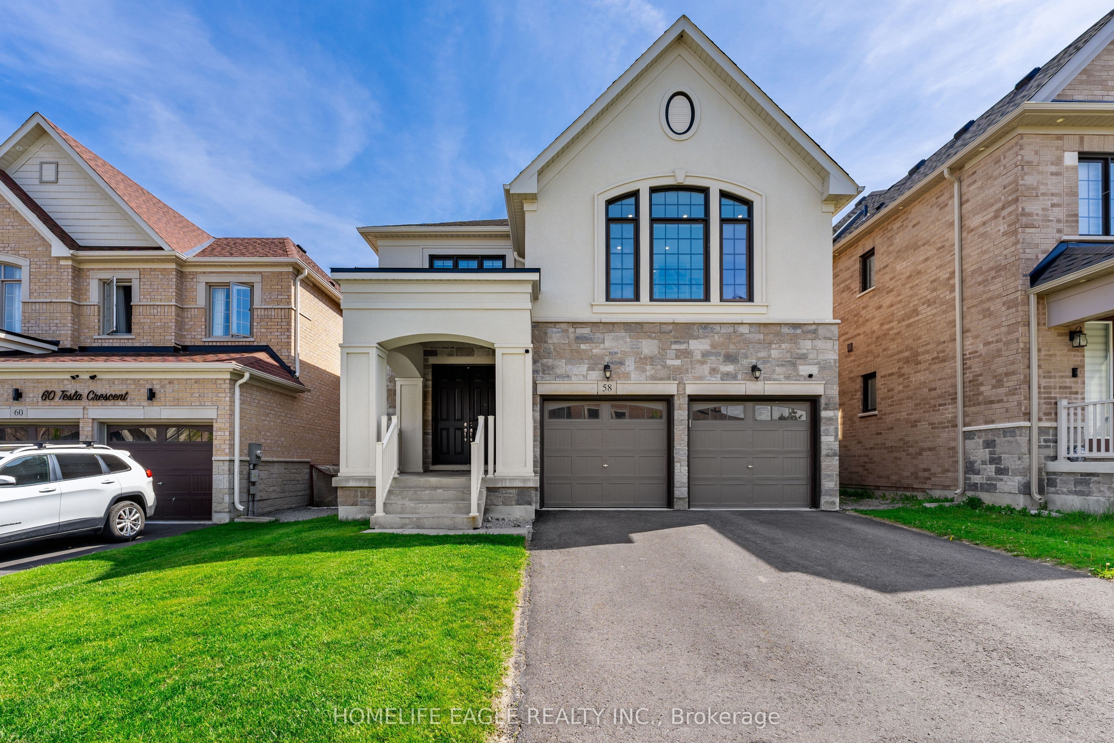 58 Tesla Crescent, East Gwillimbury, ON L9N 0T3