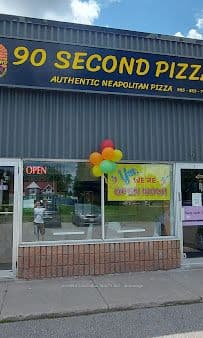 16700 Bayview Avenue 4, Newmarket, ON L3X 1W1