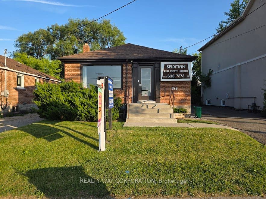 629 Sheppard Avenue W, Toronto, ON M3H 2S3