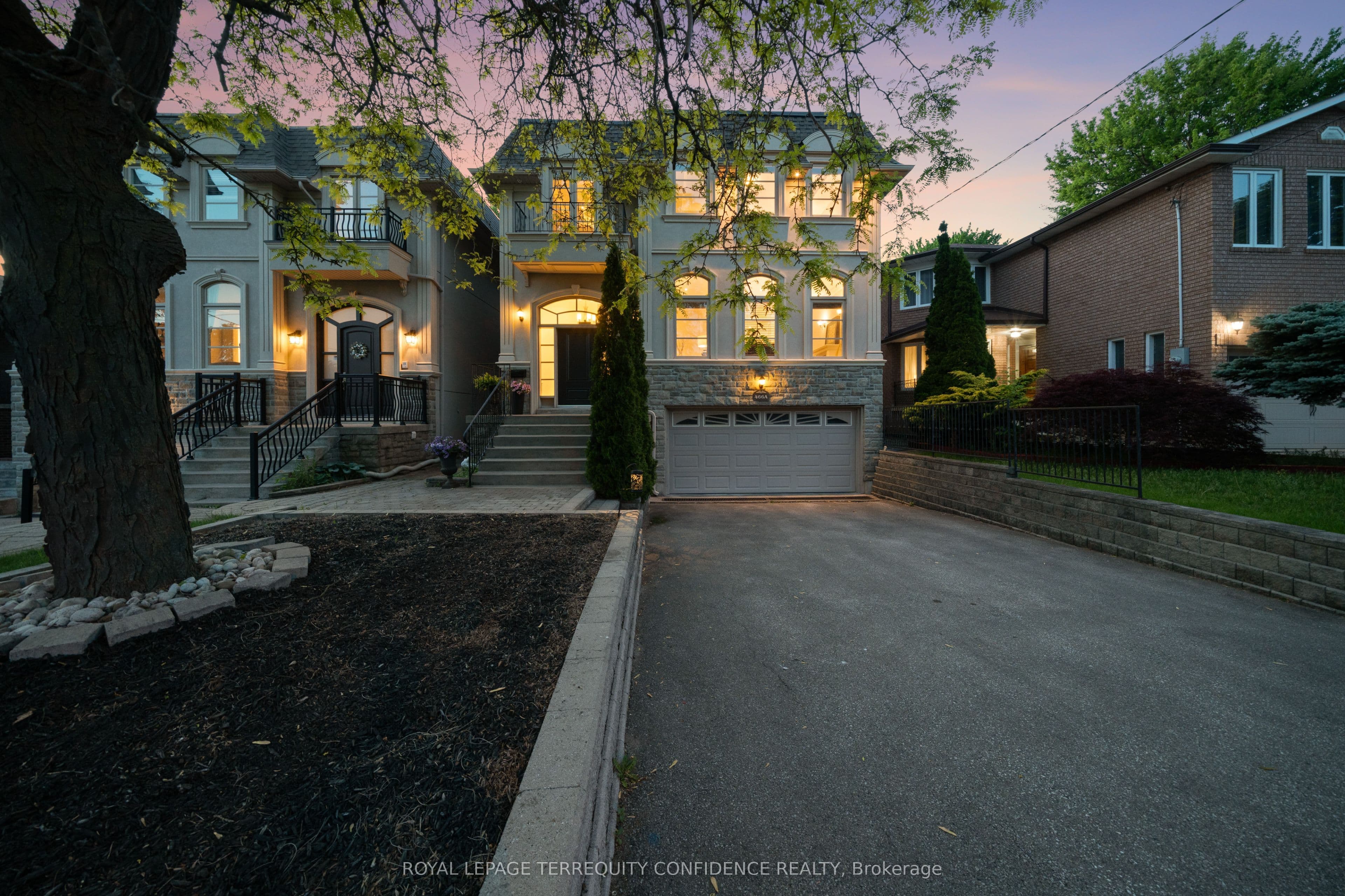 466A Ellerslie Avenue, Toronto, ON M2R 1C4