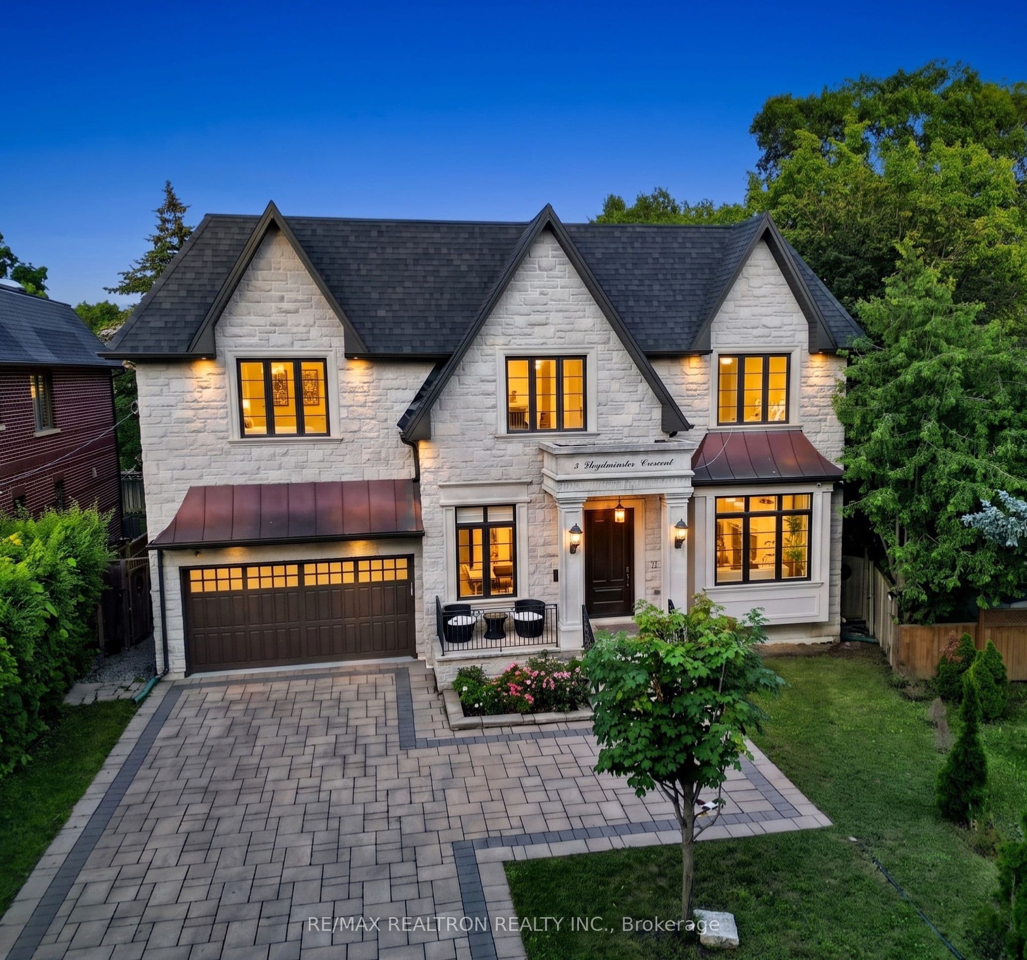 5 Lloydminster Crescent, Toronto, ON M2M 2R9