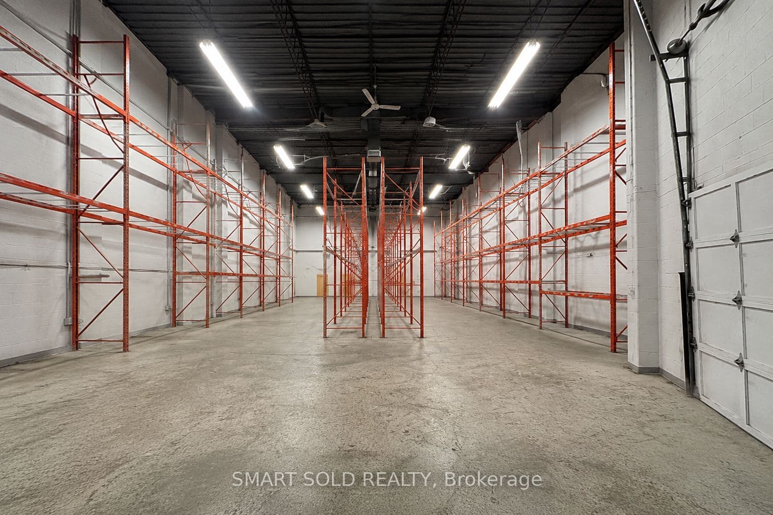 30 West Beaver Creek Road 14, Richmond Hill, ON L4B 3K1
