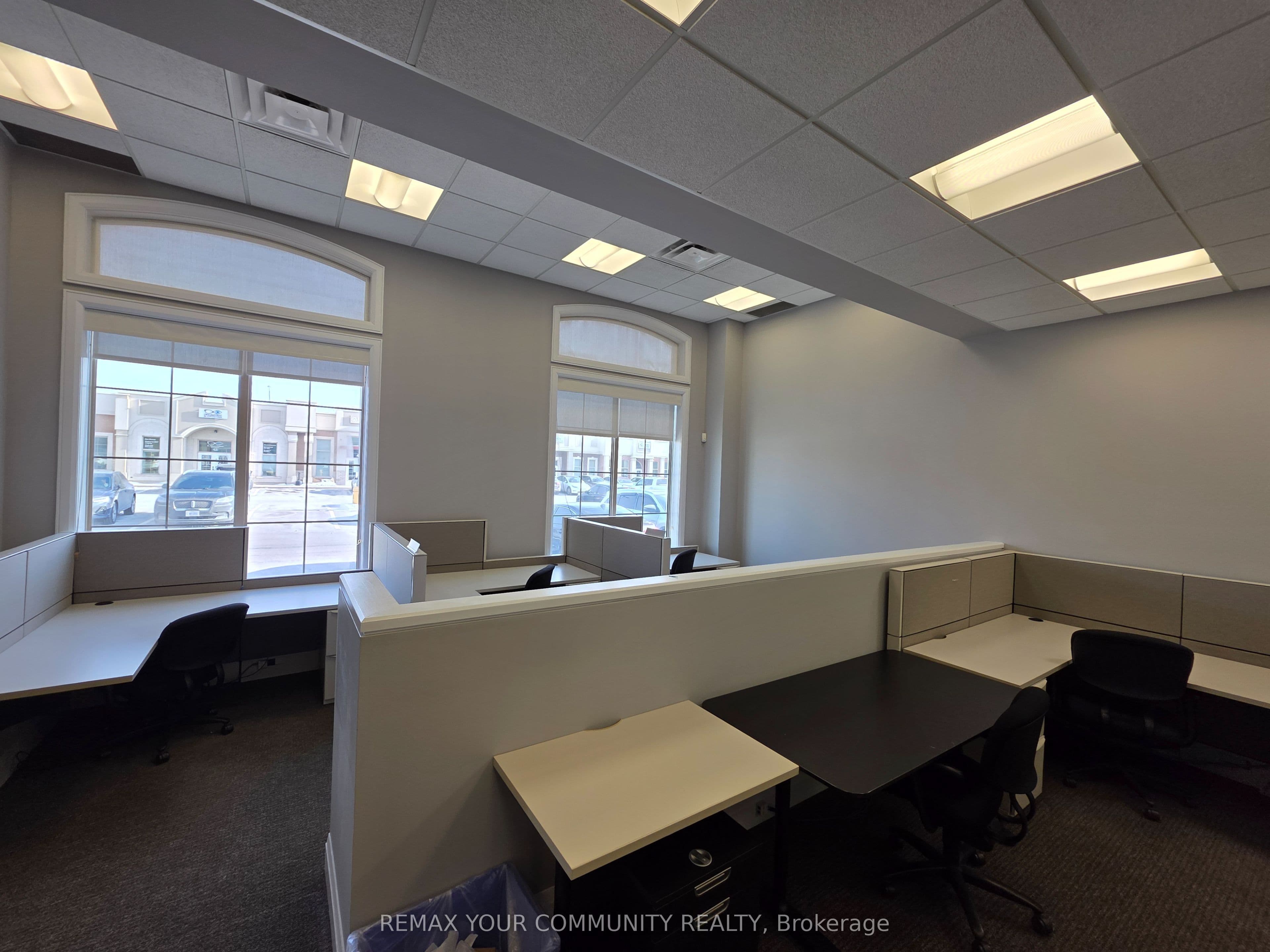 1525 Cornwall Road 5, Oakville, ON L6J 0B2