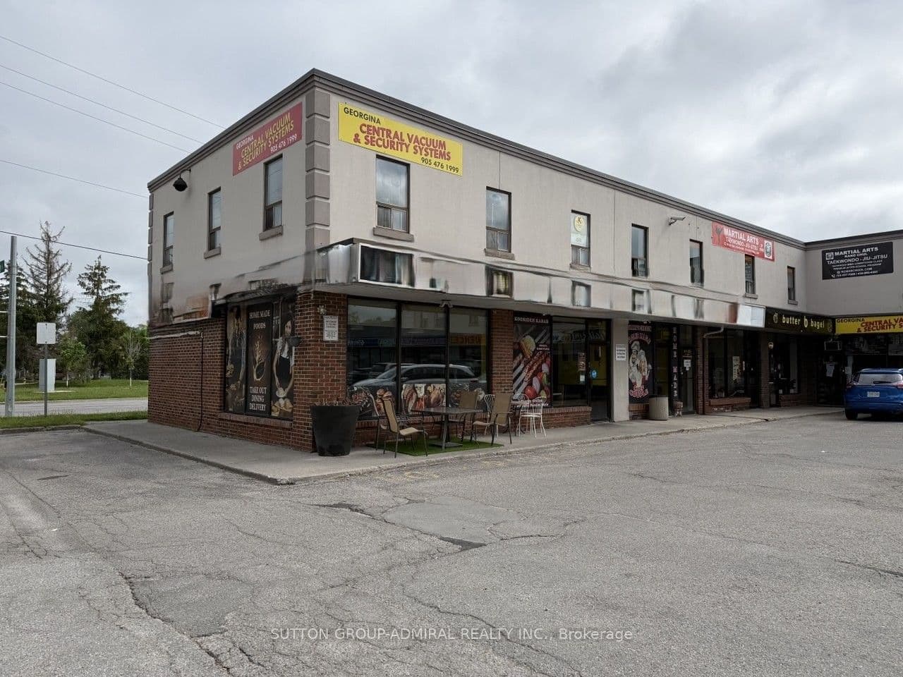 213 The Queensway Street S 1 & 2, Georgina, ON L4P 2A7