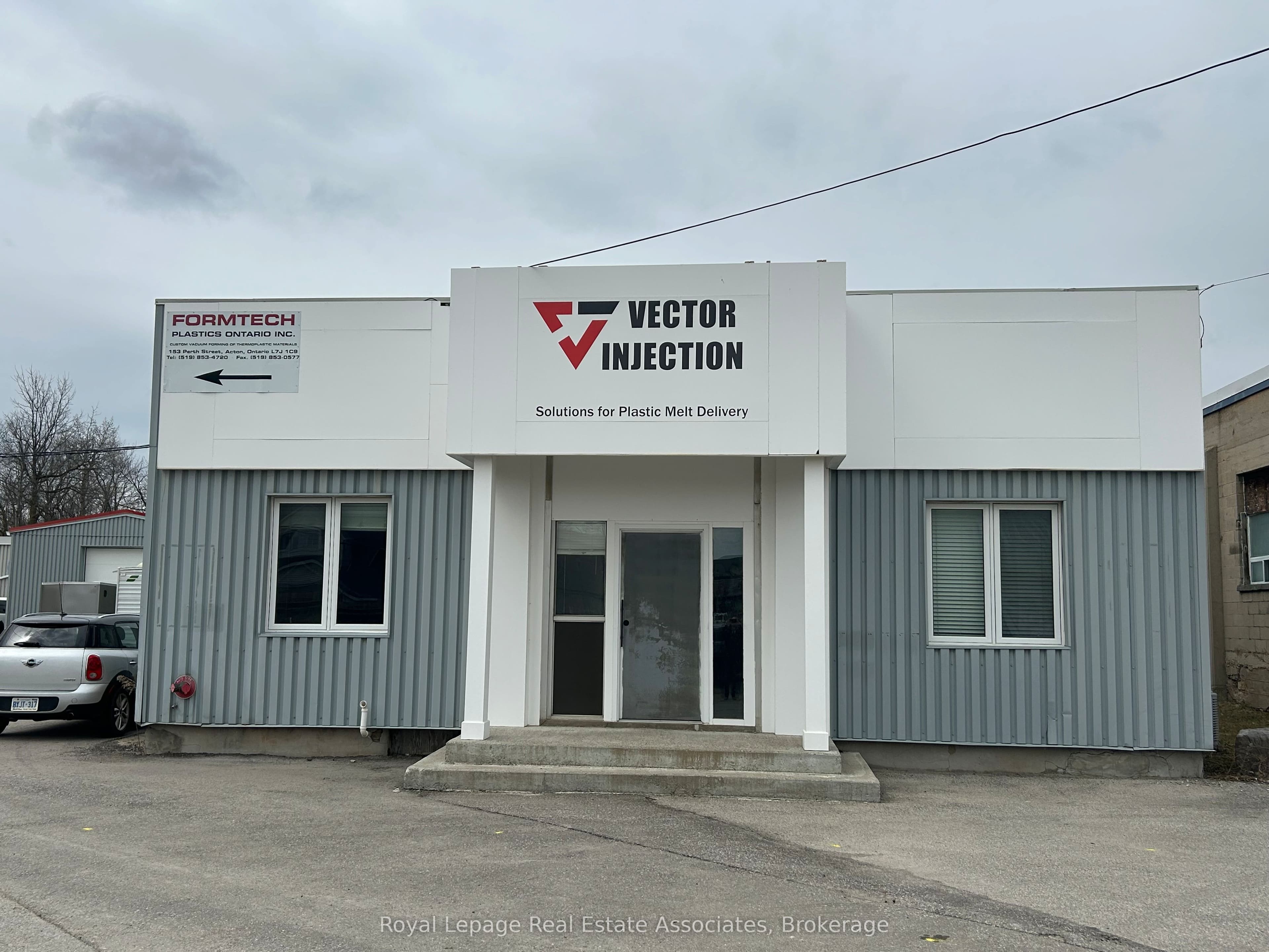 153 Perth Street, Halton Hills, ON L7J 1C9