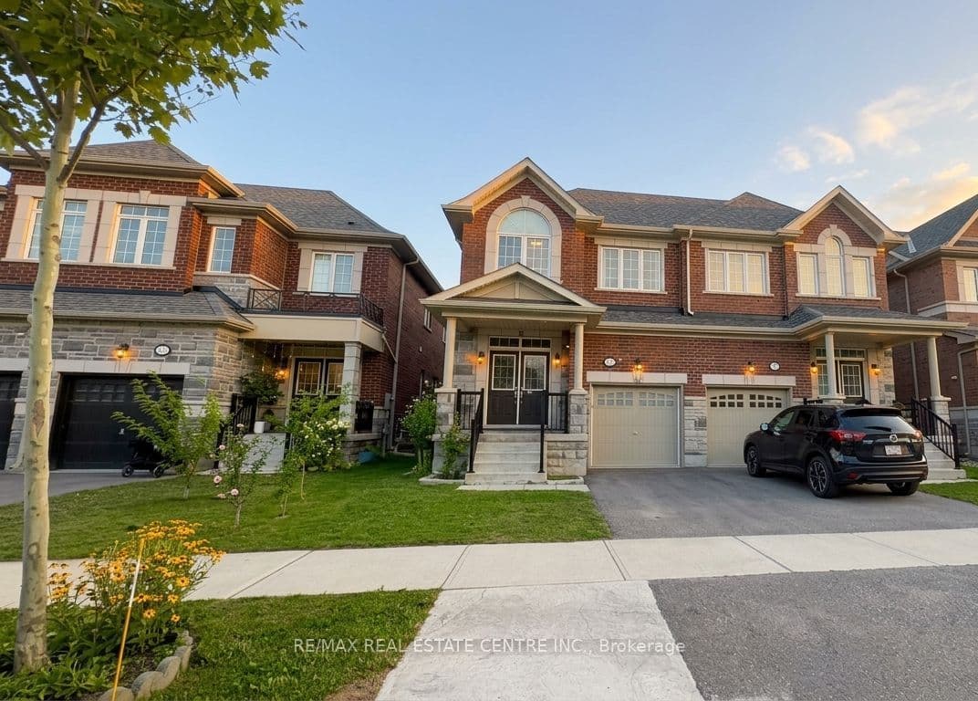 106 Branigan Crescent, Halton Hills, ON L7G 0M8